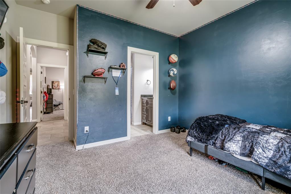 905 Nw 189th Circle Property Photo 34