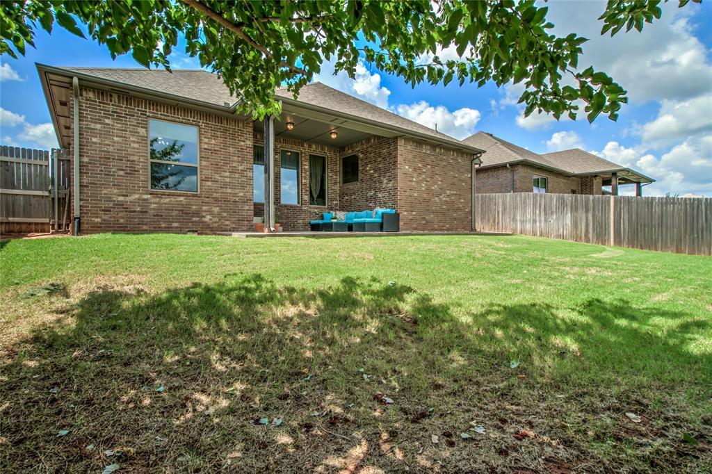 905 Nw 189th Circle Property Photo 40