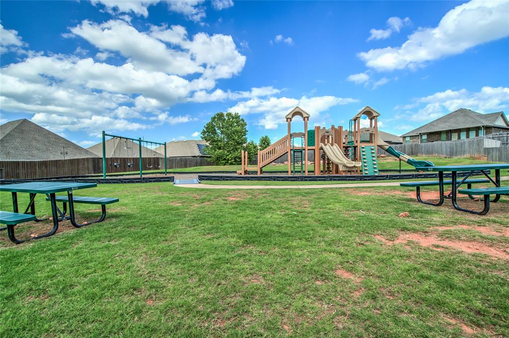 905 Nw 189th Circle Property Photo 49