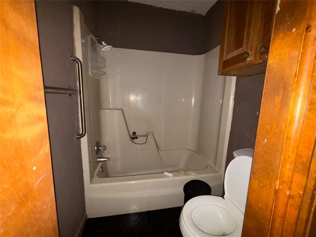 321 Sunnybrook Drive Property Photo 10