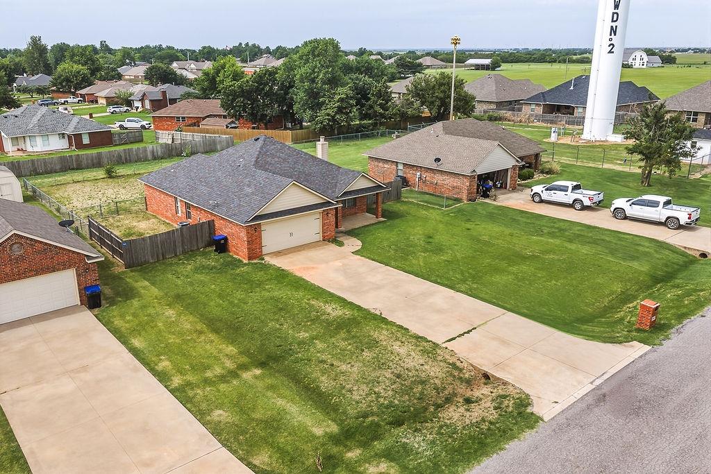 224 Comanche Property Photo 3