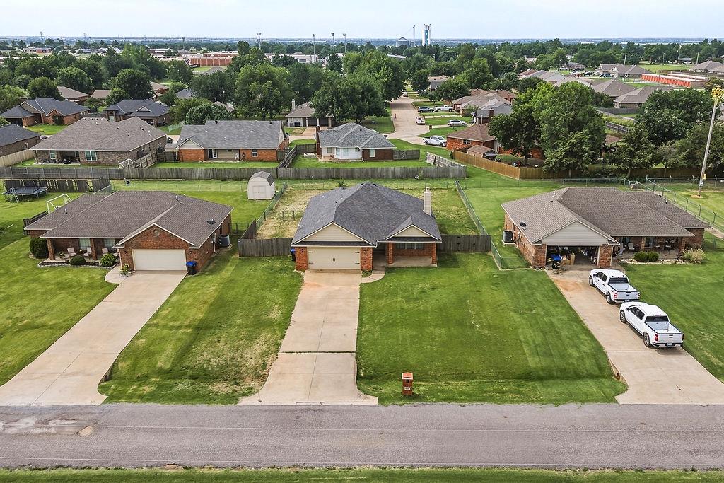 224 Comanche Property Photo 4
