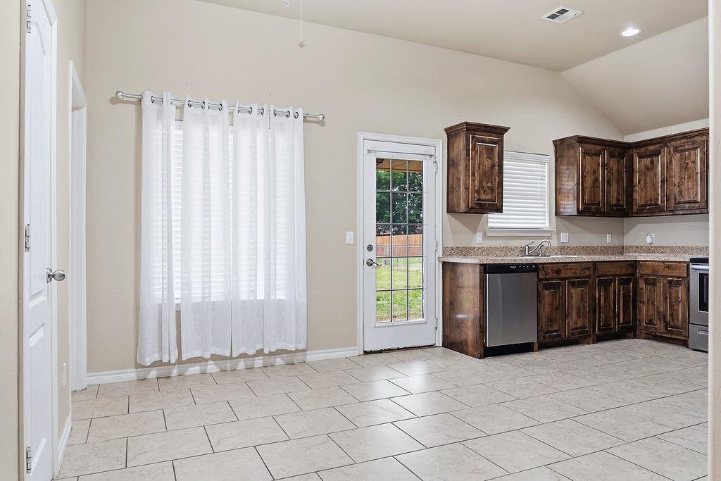 224 Comanche Property Photo 19