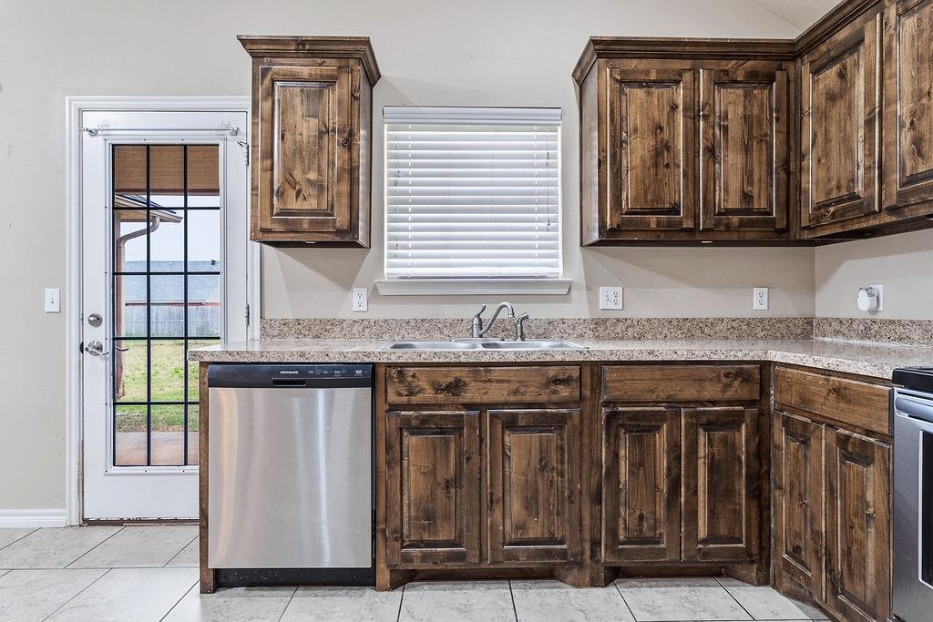 224 Comanche Property Photo 24