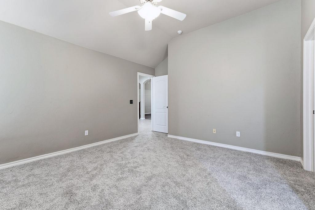 224 Comanche Property Photo 28