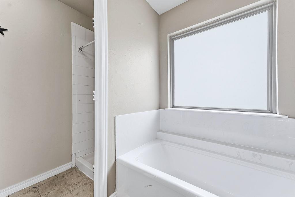 224 Comanche Property Photo 32