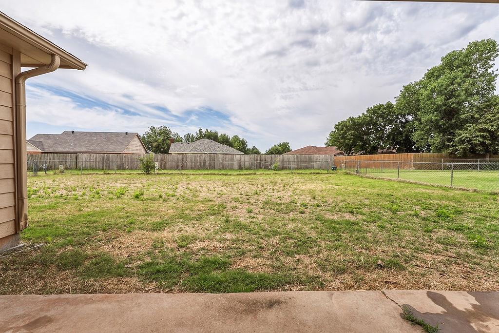 224 Comanche Property Photo 40