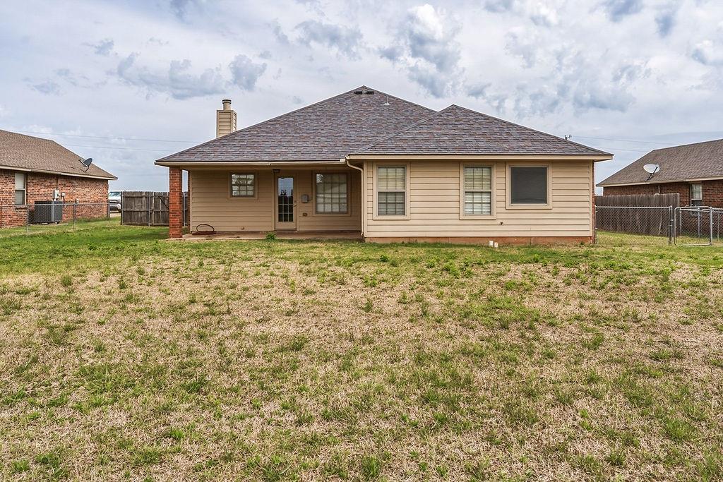 224 Comanche Property Photo 44