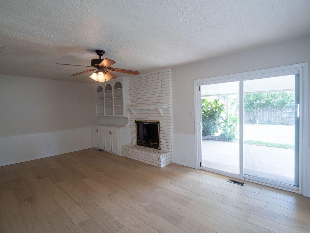 1238307 Property Photo 10