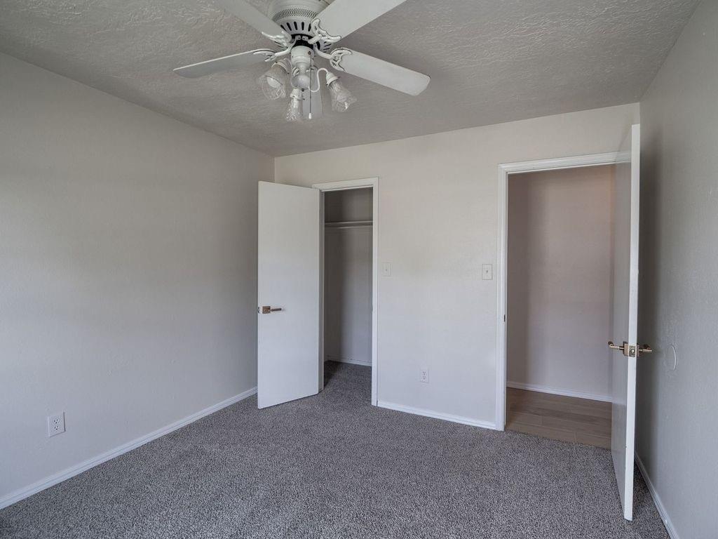 1238307 Property Photo 27