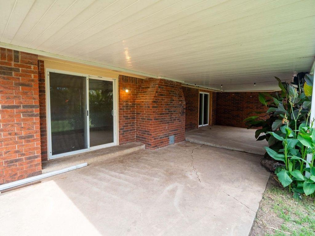 1238307 Property Photo 38