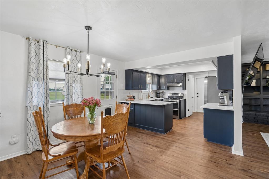 2111 Van Buren Avenue Property Photo 12