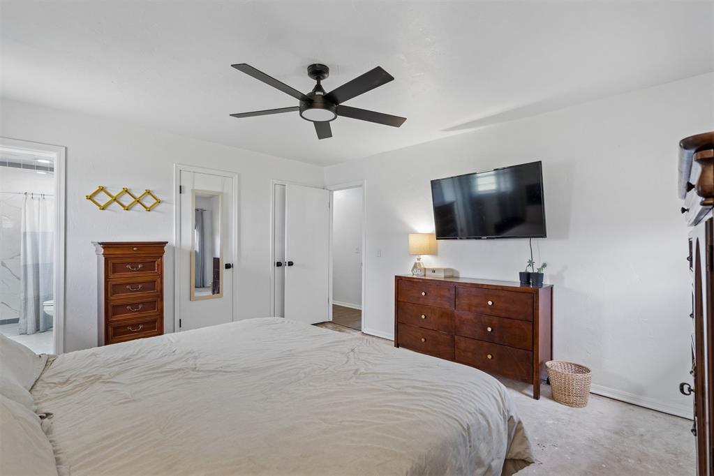2111 Van Buren Avenue Property Photo 22