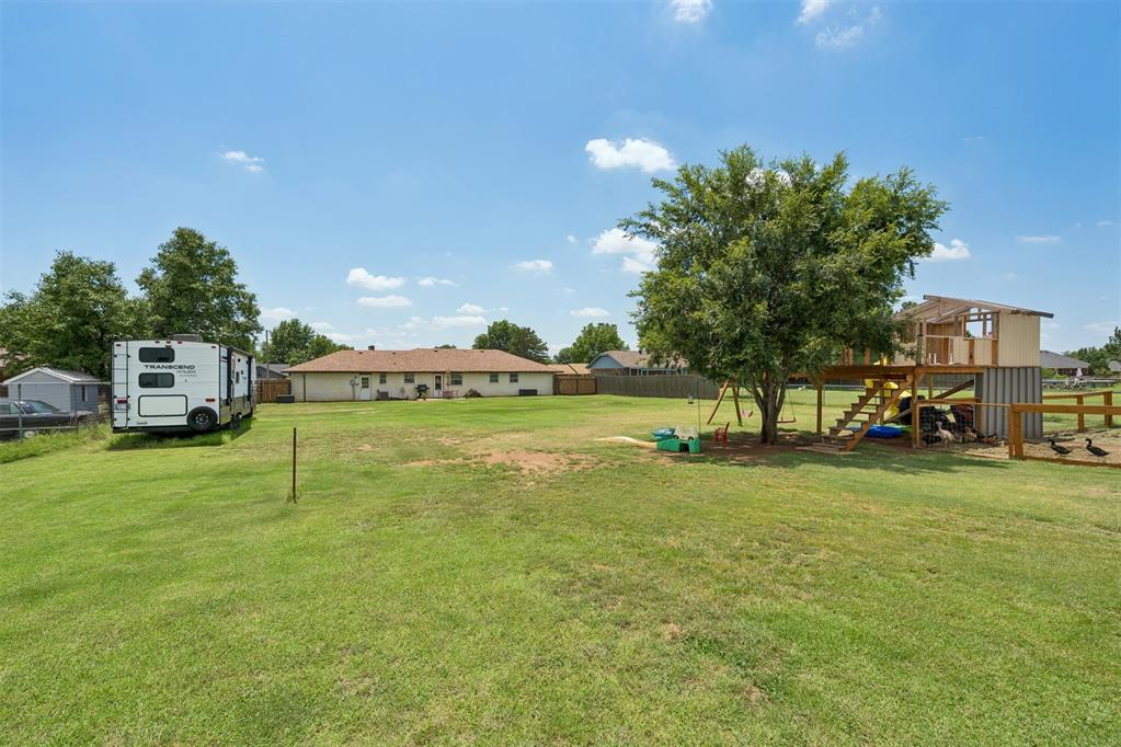 2111 Van Buren Avenue Property Photo 39
