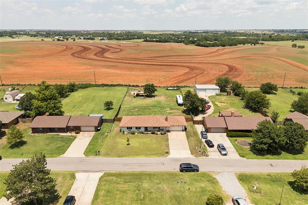 2111 Van Buren Avenue Property Photo 41