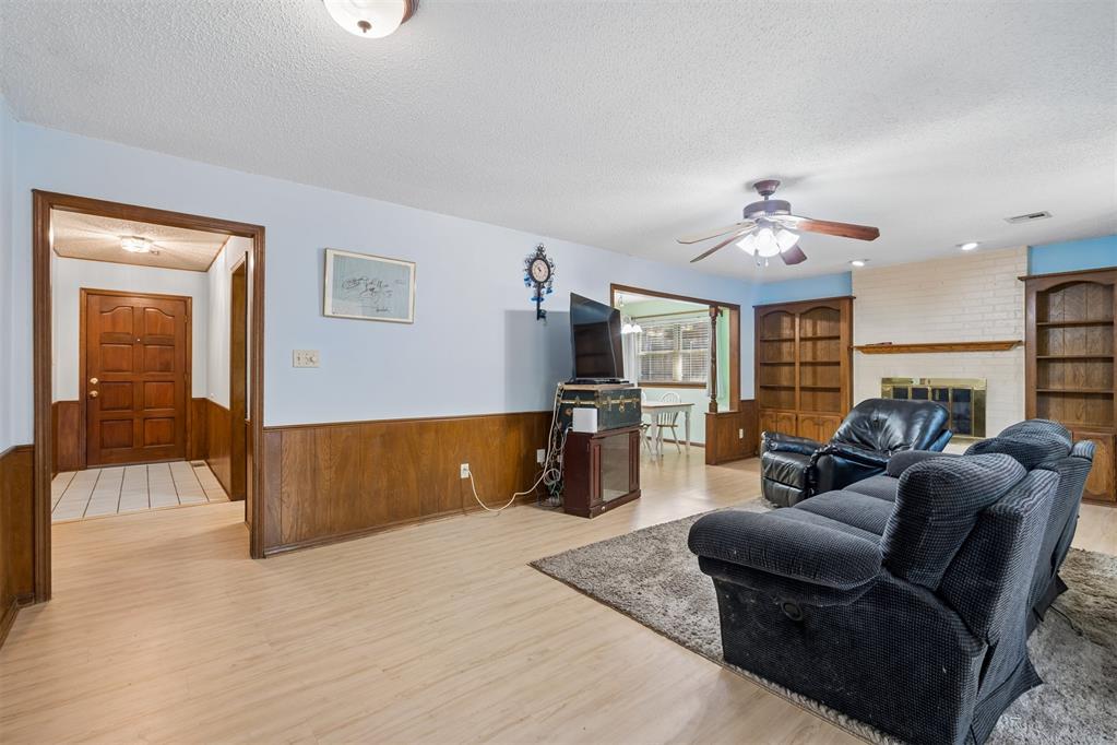 510 Leaning Elm Drive Property Photo 13
