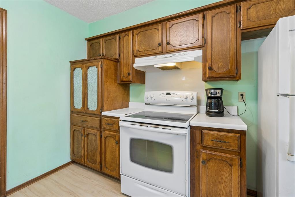 510 Leaning Elm Drive Property Photo 16