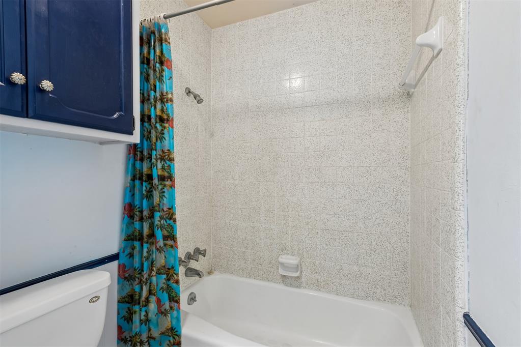 510 Leaning Elm Drive Property Photo 22