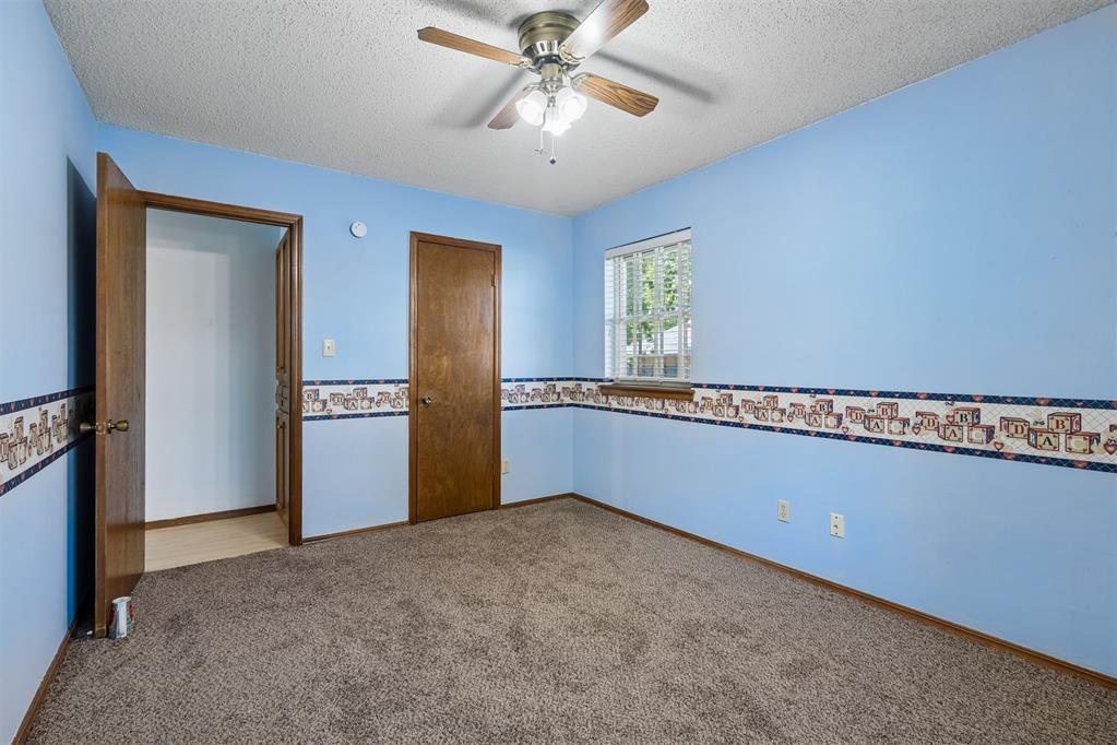 510 Leaning Elm Drive Property Photo 28
