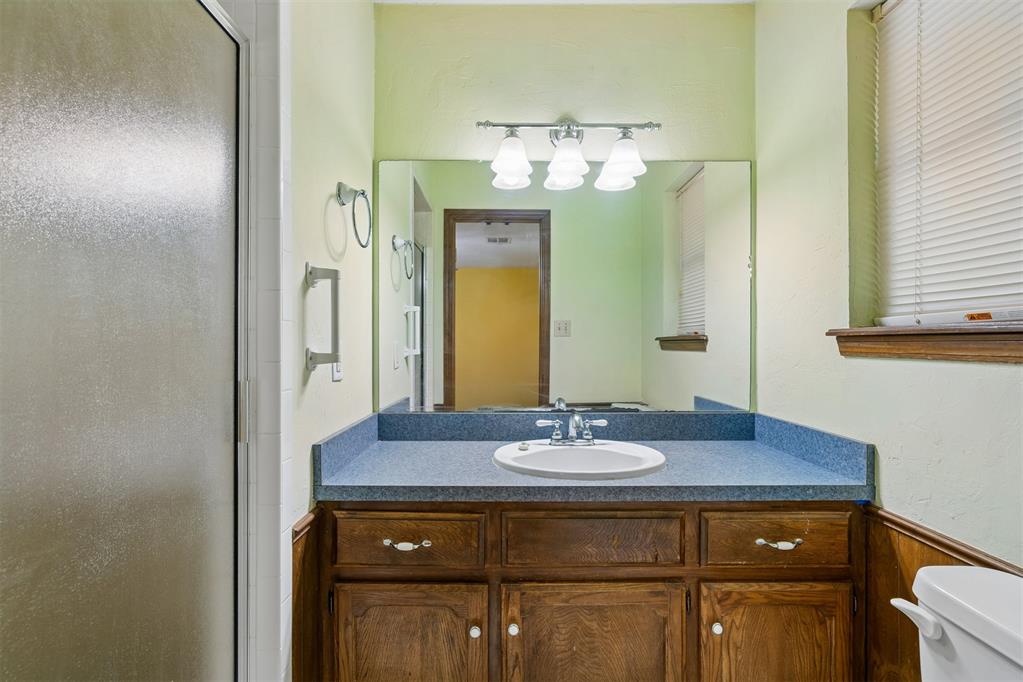 510 Leaning Elm Drive Property Photo 34