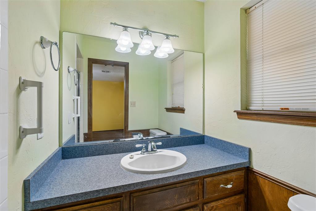 510 Leaning Elm Drive Property Photo 36