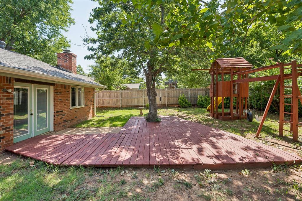 510 Leaning Elm Drive Property Photo 43