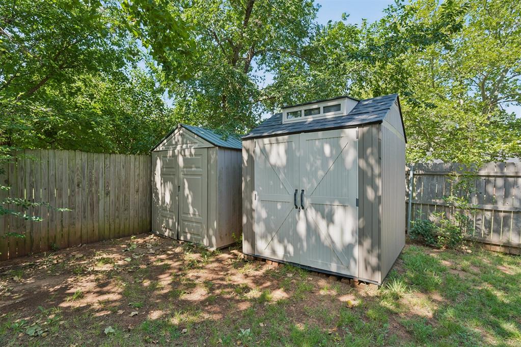 510 Leaning Elm Drive Property Photo 45