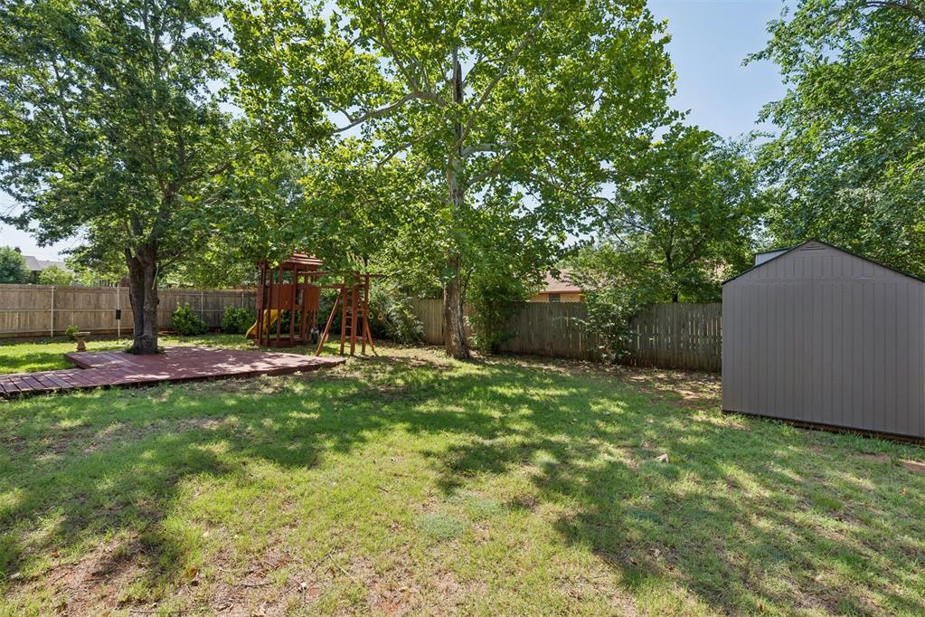 510 Leaning Elm Drive Property Photo 47