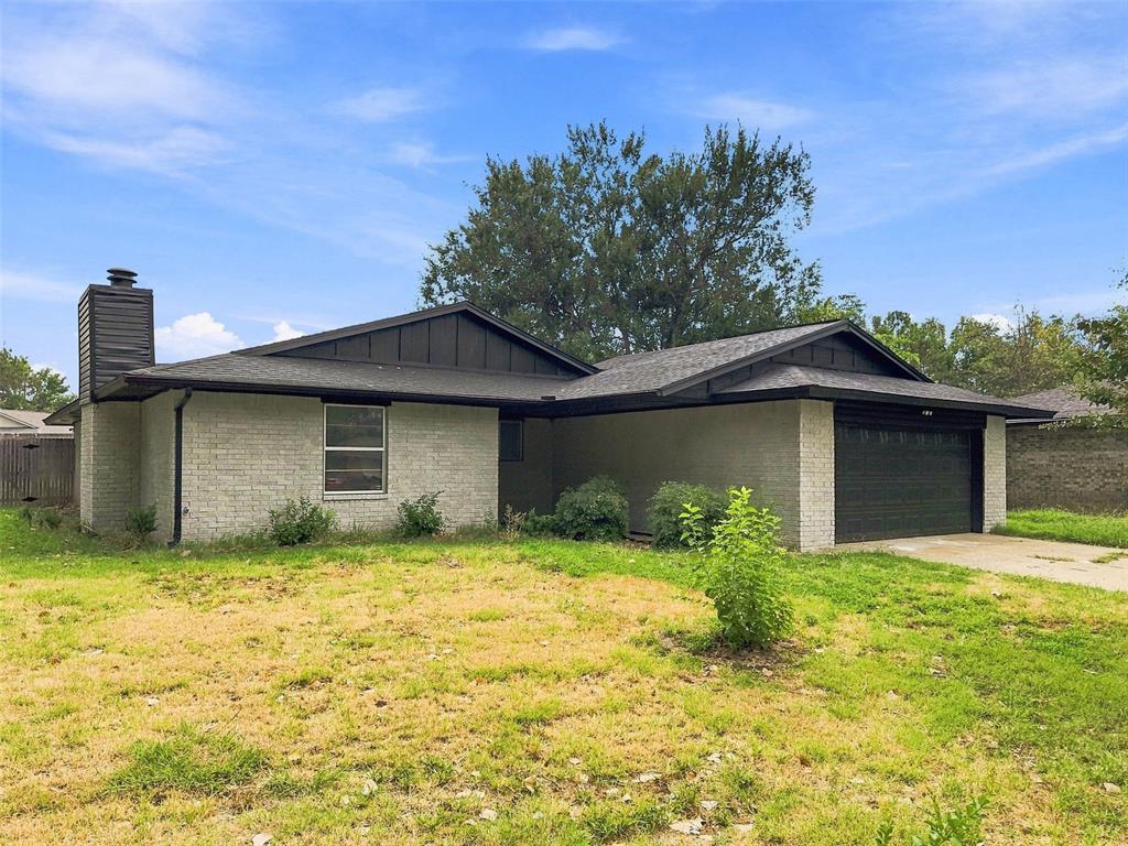101 Gayla Street Property Photo 2