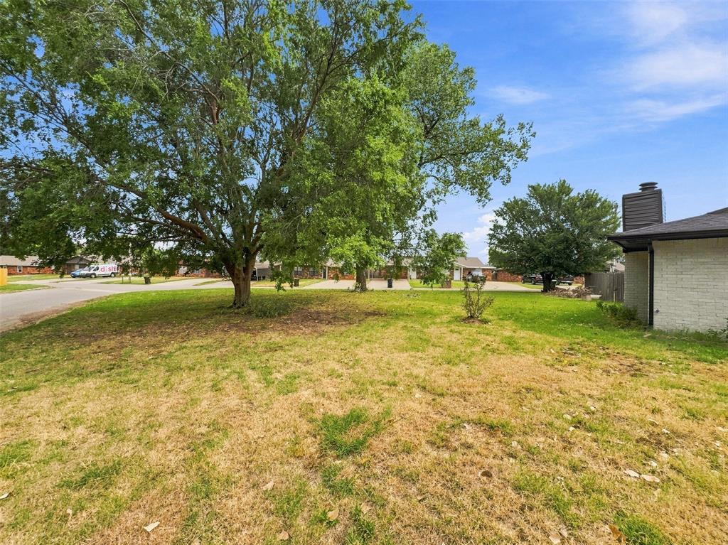 101 Gayla Street Property Photo 5