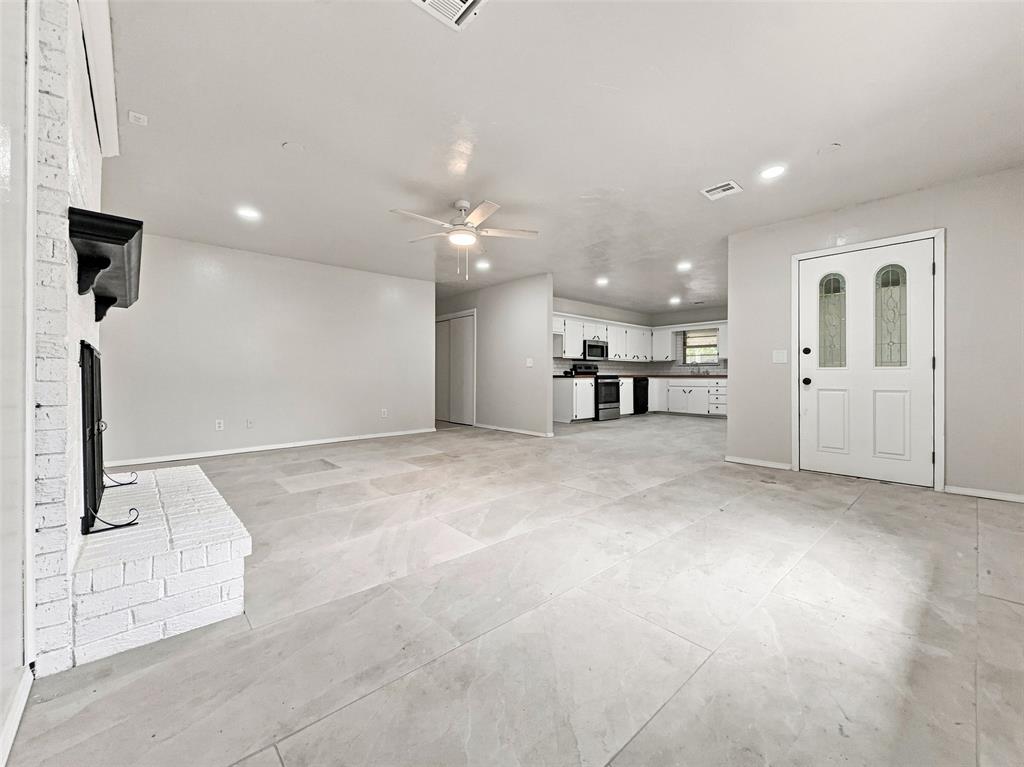 101 Gayla Street Property Photo 10