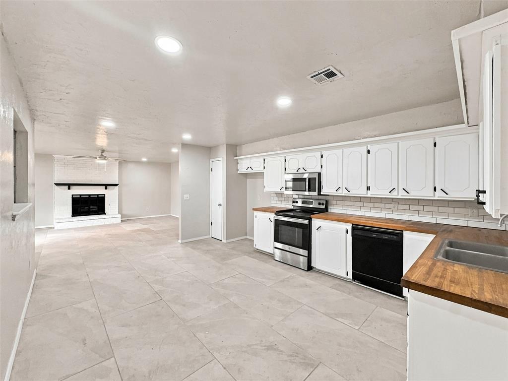 101 Gayla Street Property Photo 13