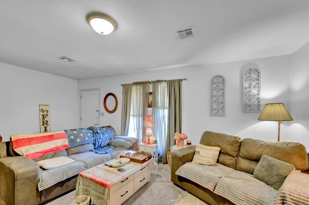 702 E Redbud Court 702 & 704 Property Photo 21