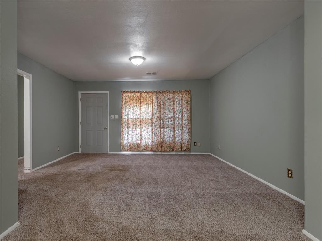 4425 Nw 32nd Street Property Photo 6