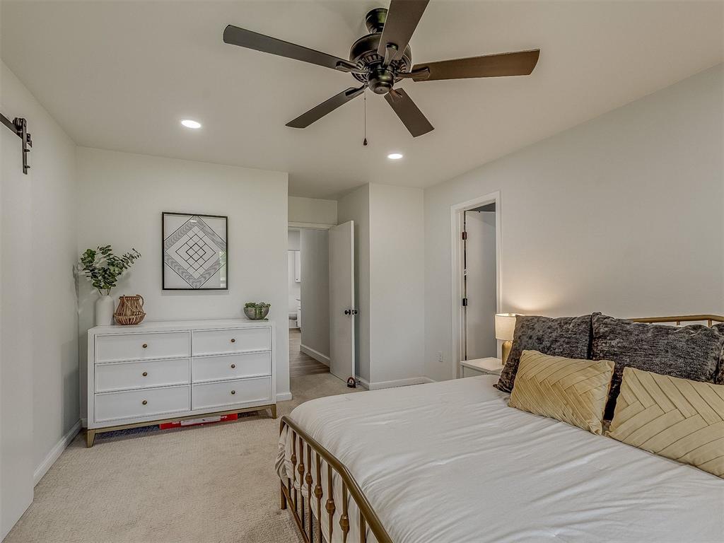 540 E Suera Terrace Property Photo 14