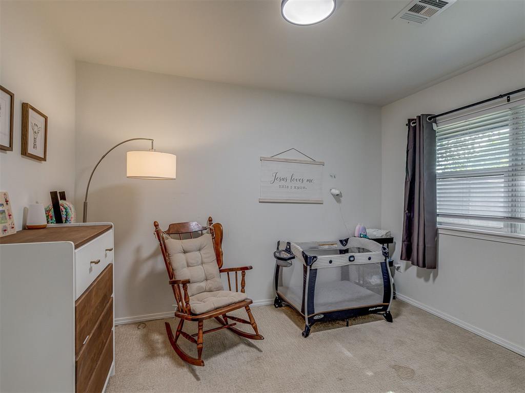540 E Suera Terrace Property Photo 19