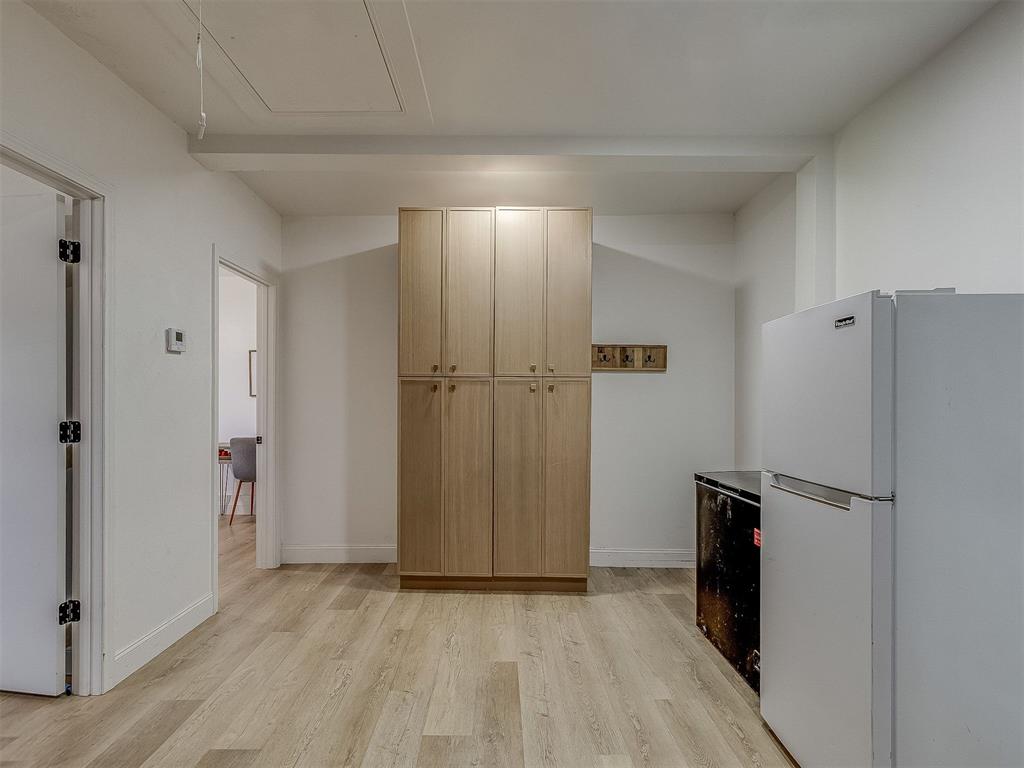 540 E Suera Terrace Property Photo 24