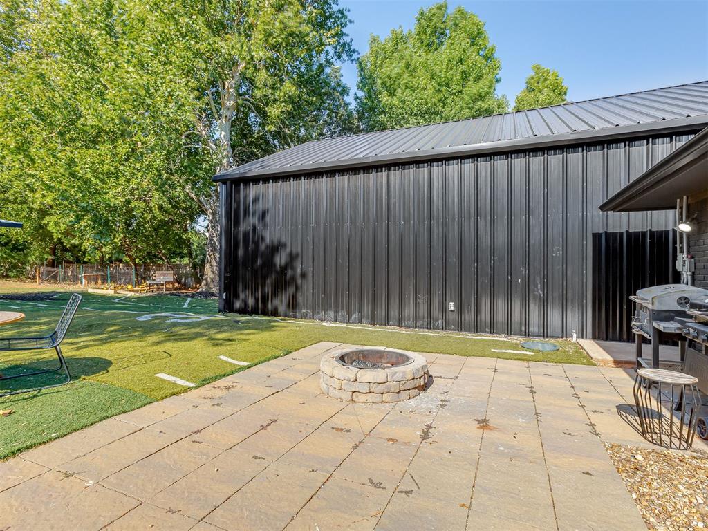540 E Suera Terrace Property Photo 35