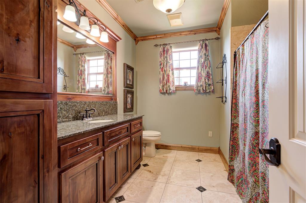 1766 S Main Avenue Property Photo 17