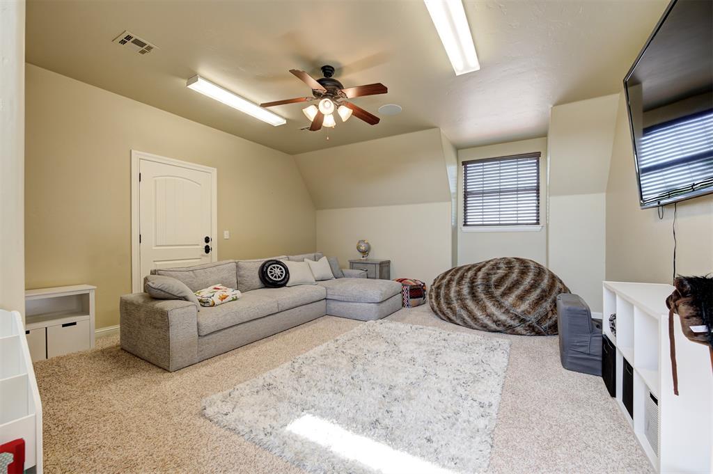 1766 S Main Avenue Property Photo 19