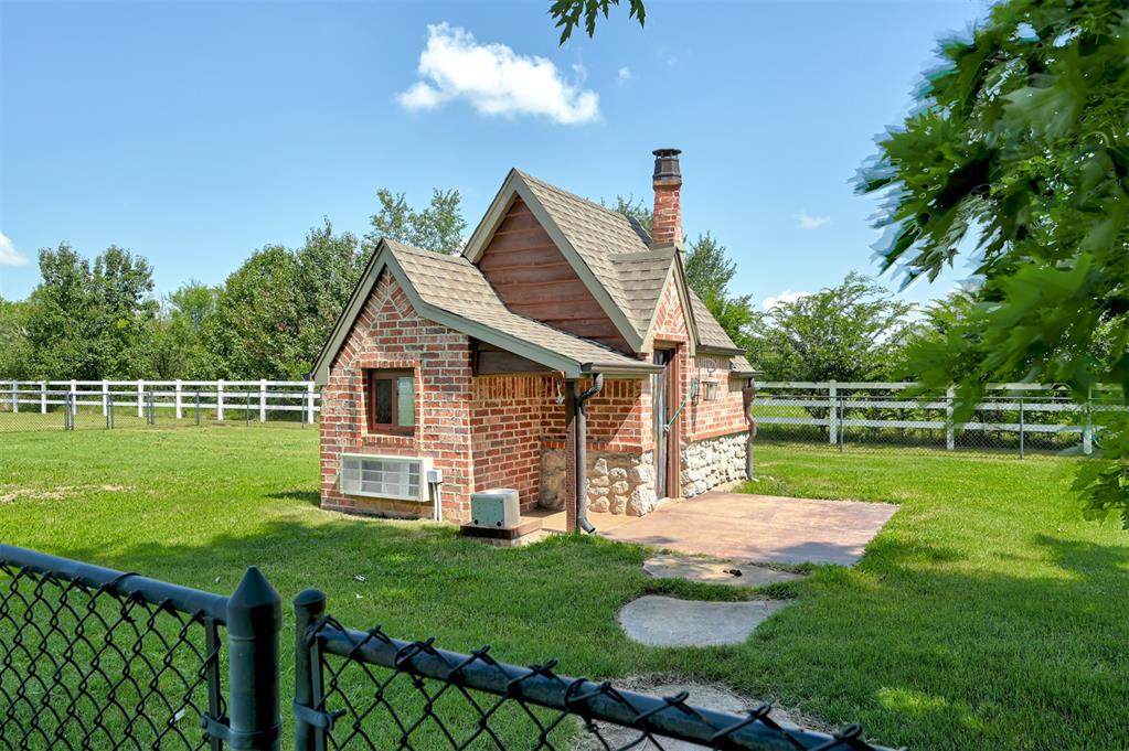 1766 S Main Avenue Property Photo 34