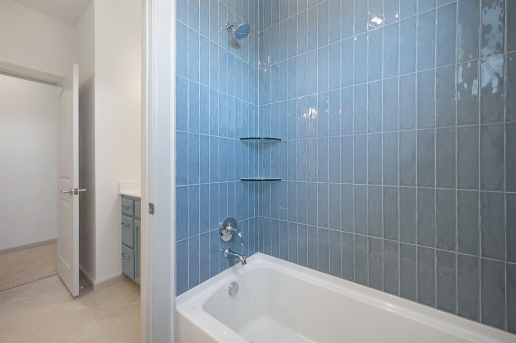 5812 Nw 154th Terrace Property Photo 42