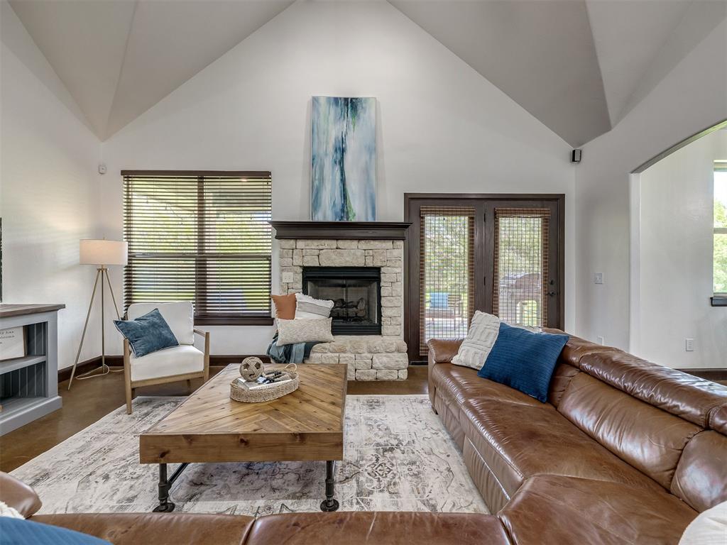 17400 Barrington Hills Lane Property Photo 8
