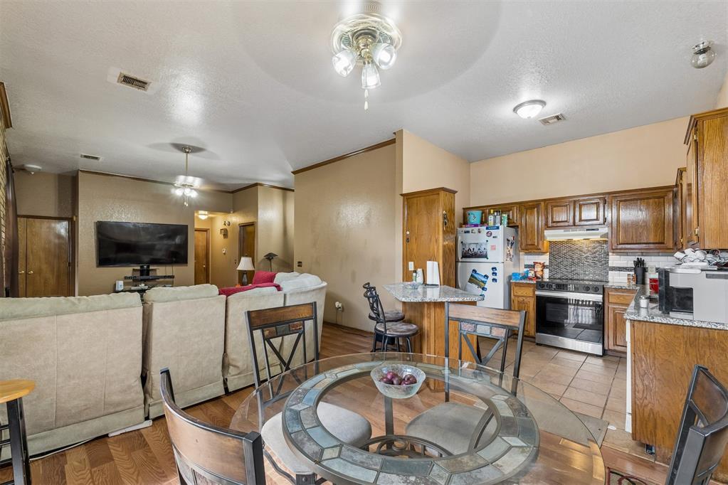 8117 Timothy Lane Property Photo 11