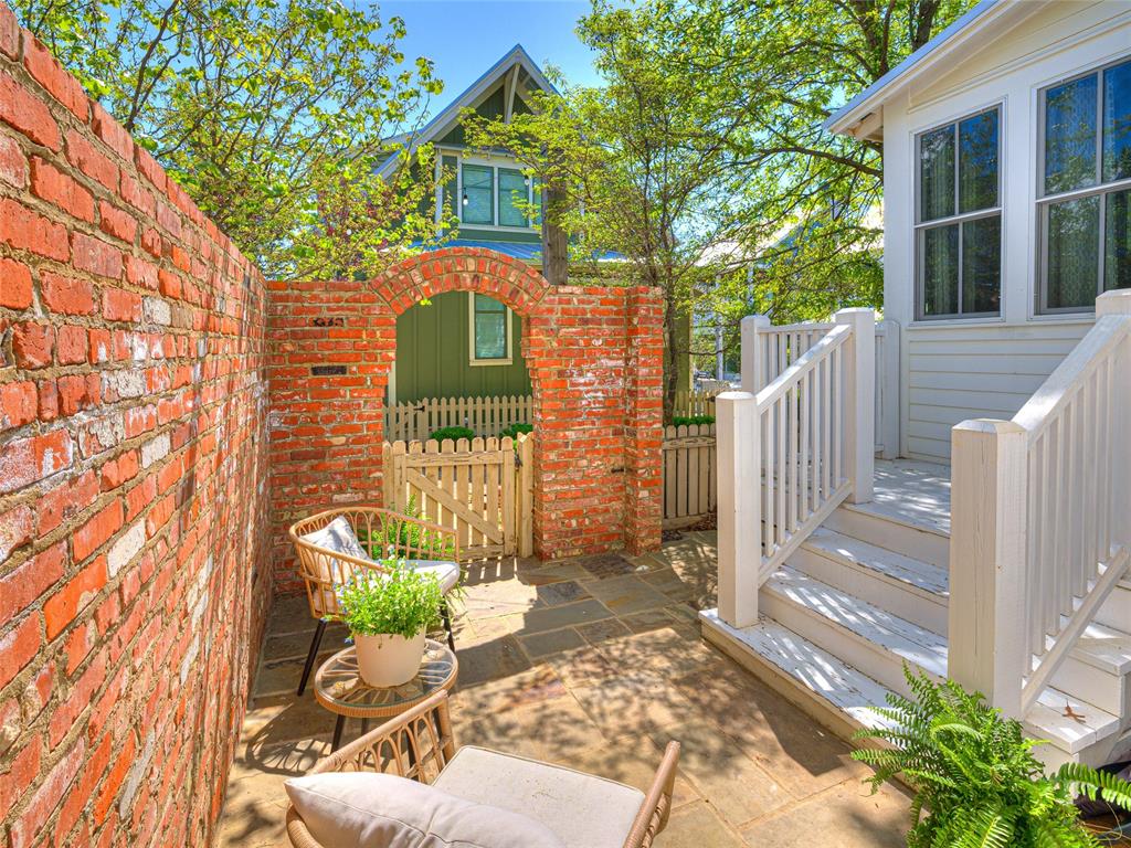 35 Boardwalk Street A Property Photo 6