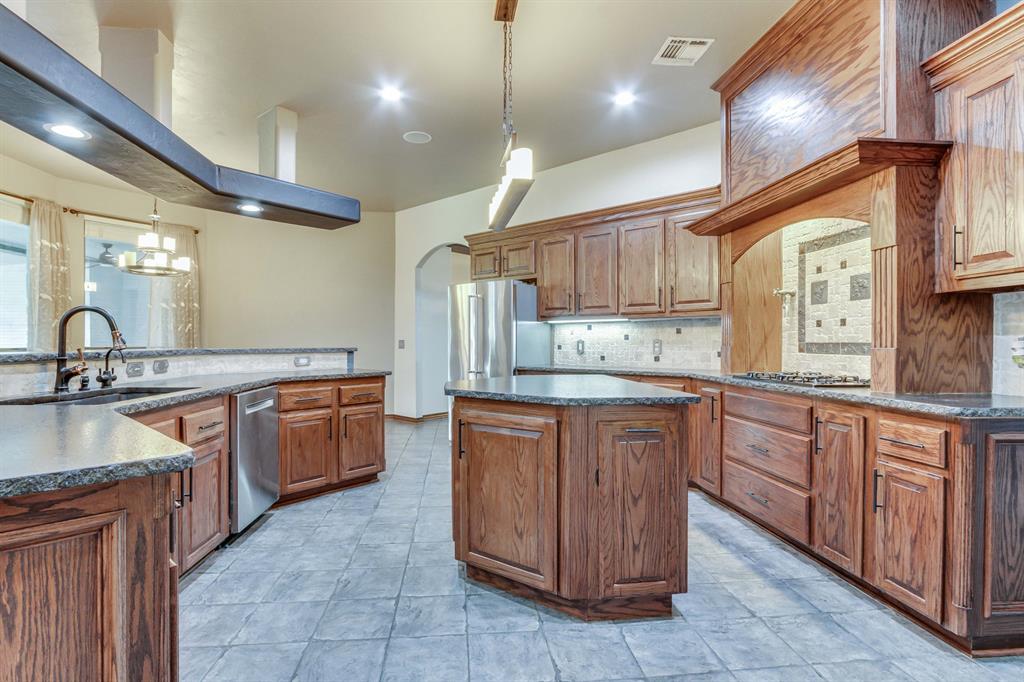 3101 Rockhampton Avenue Property Photo 16