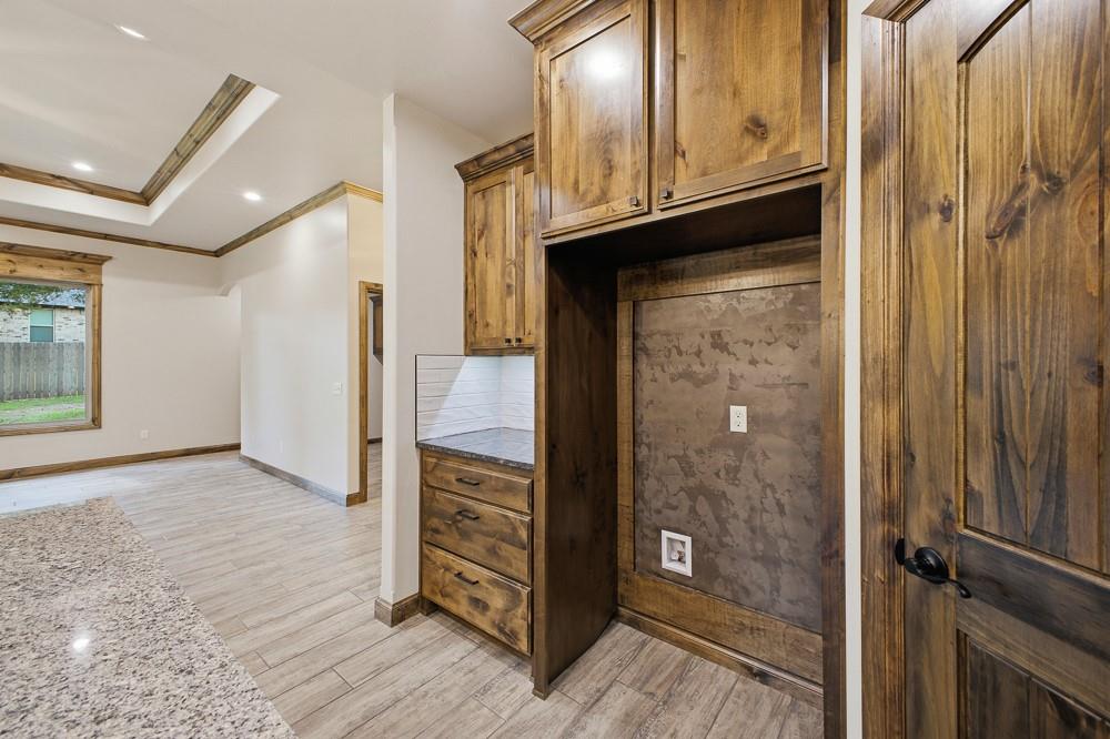 2413 Black Jack Court Property Photo 10