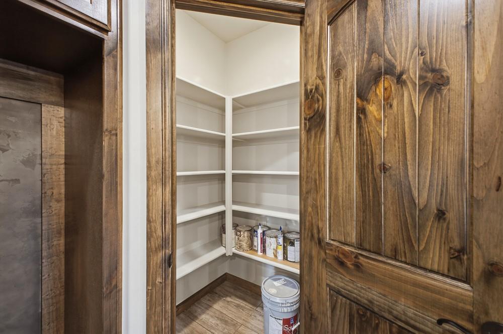 2413 Black Jack Court Property Photo 11