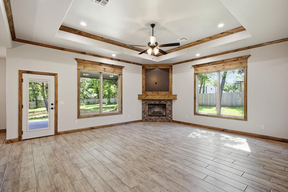 2413 Black Jack Court Property Photo 13