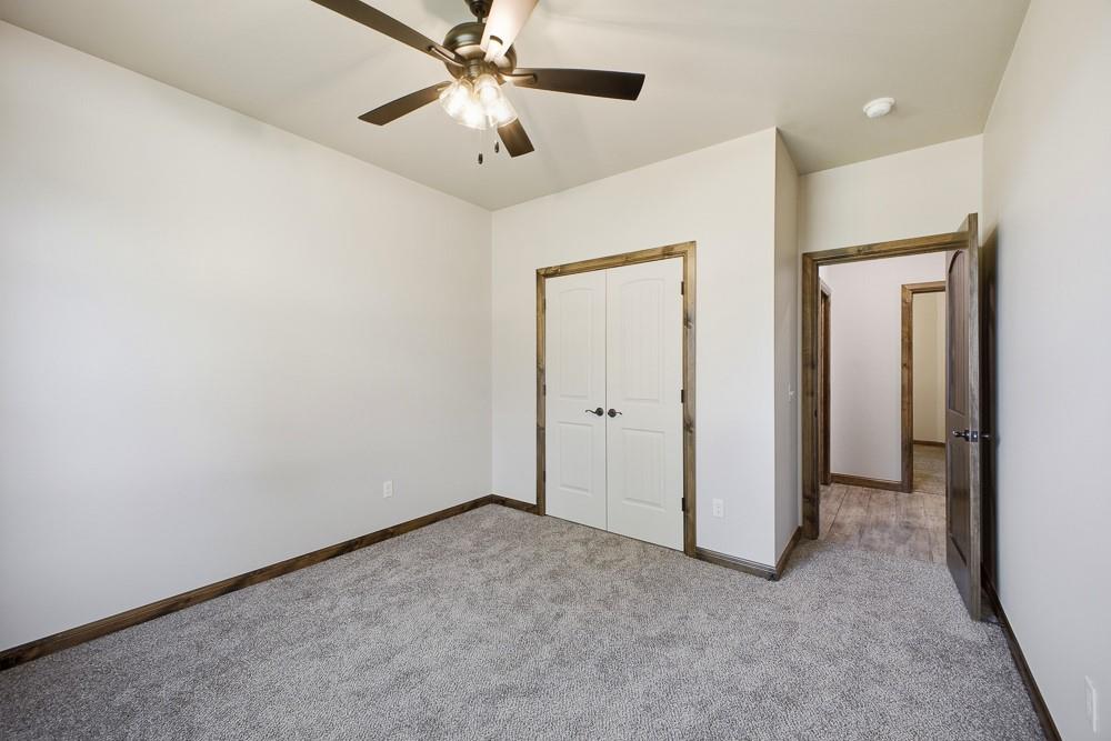 2413 Black Jack Court Property Photo 29
